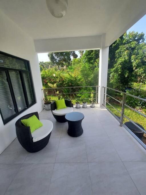 The Willow Apartment Ocho Rios Exterior photo